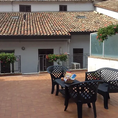 Piazza Santa Chiara
