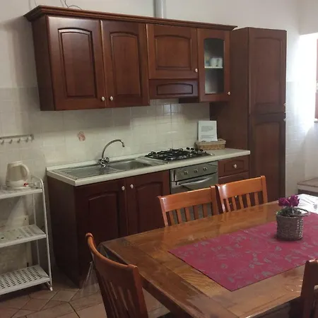 Apartment Piazza Santa Chiara Assisi