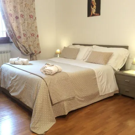 Apartment Piazza Santa Chiara