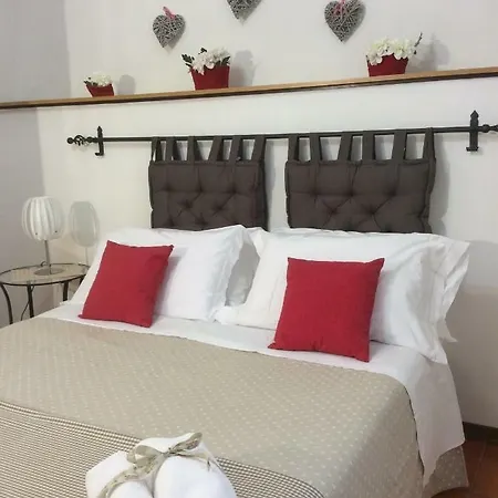 Apartment Piazza Santa Chiara