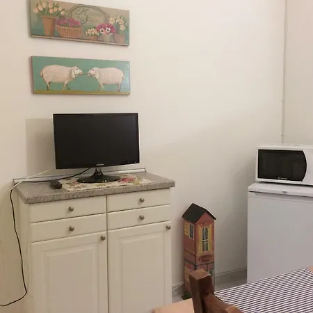 Apartment Piazza Santa Chiara *